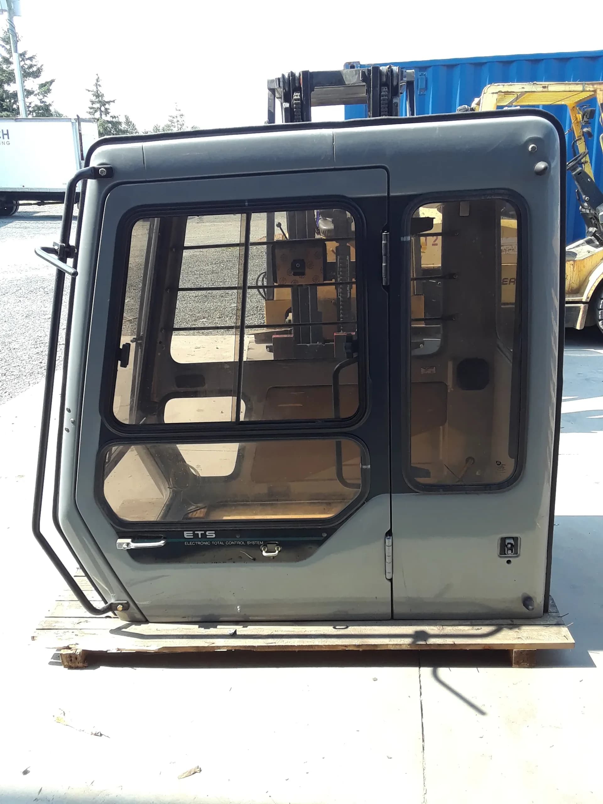 4186740 HITACHI - View 3